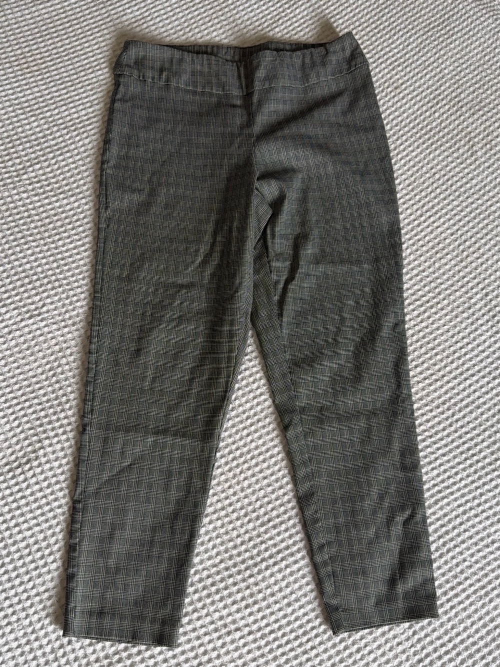 Straight-Leg Women’s Jeans — Gray Plaid